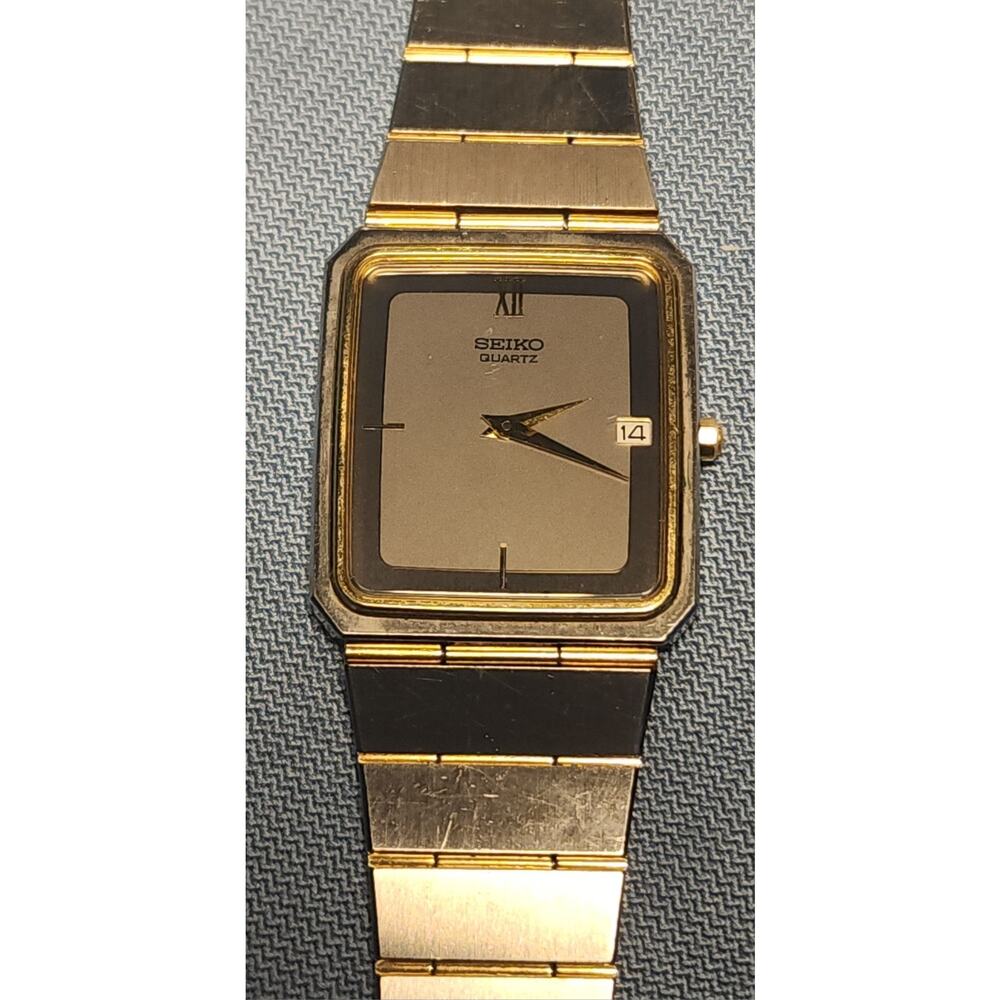 Vintage 1983 Seiko Quartz Tank Watch 9029-5009 Two Tone